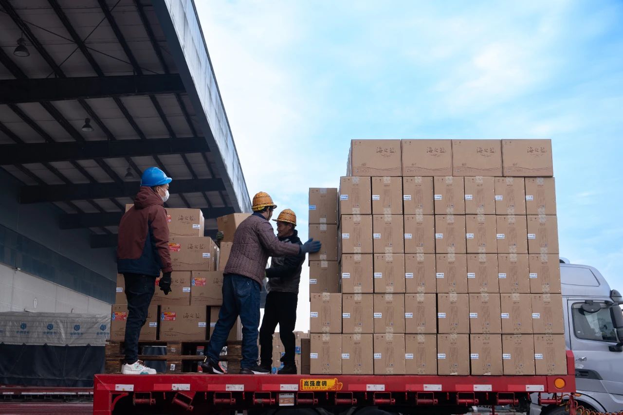 1708912650302614.jpg 1708912650302614.jpg